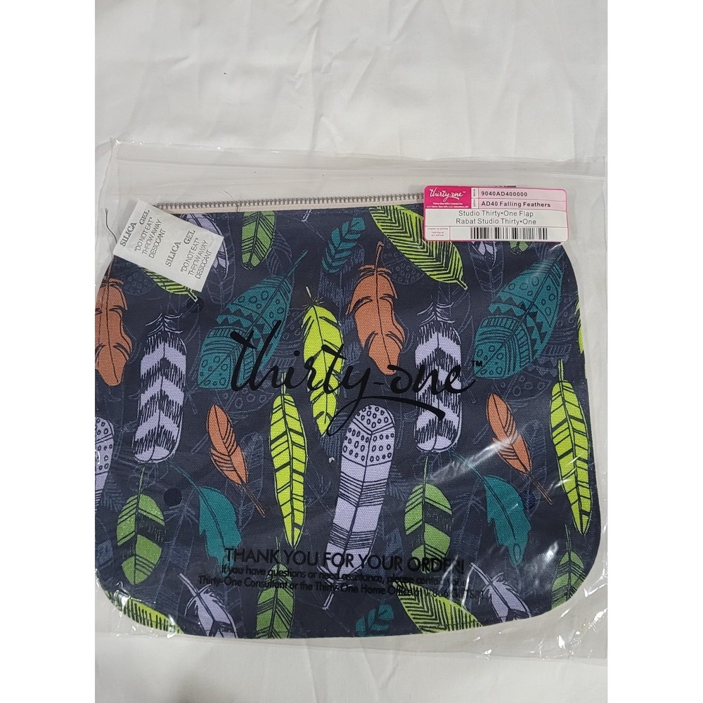Studio Thirty-One FALLING FEATHERS Flap Studio